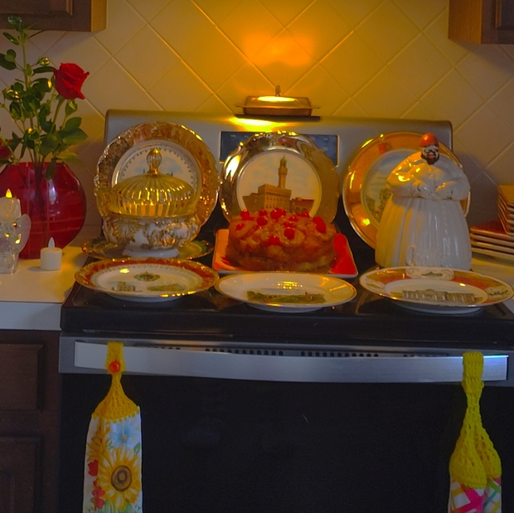 Elegant Decorative Plates with Red Accents